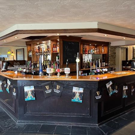 Savoy Country Inn St Clears Dış mekan fotoğraf