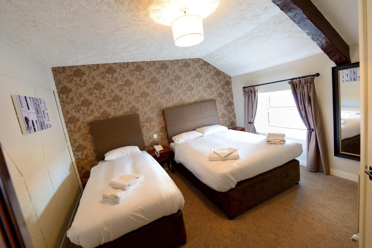 Savoy Country Inn St Clears Dış mekan fotoğraf