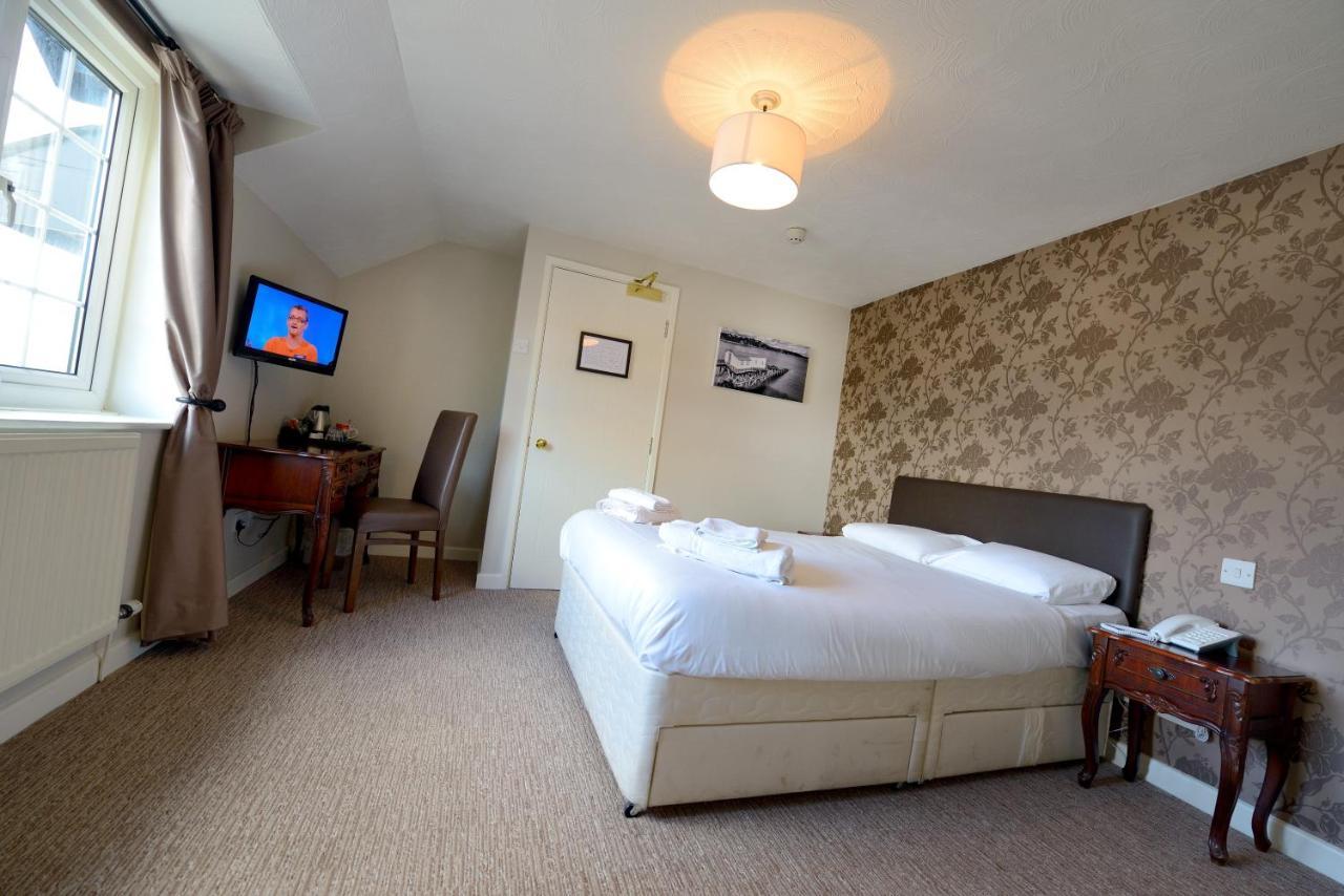 Savoy Country Inn St Clears Dış mekan fotoğraf