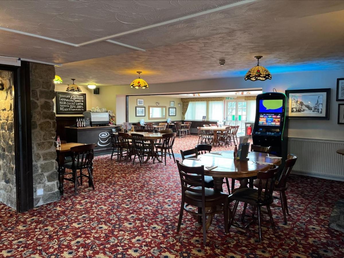 Savoy Country Inn St Clears Dış mekan fotoğraf